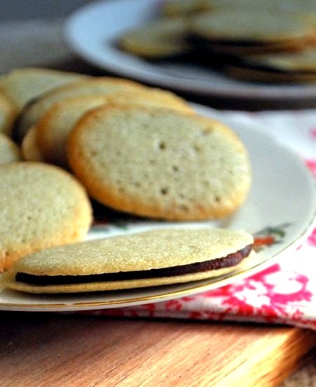 homemade milano cookies from the live-in kitchen
