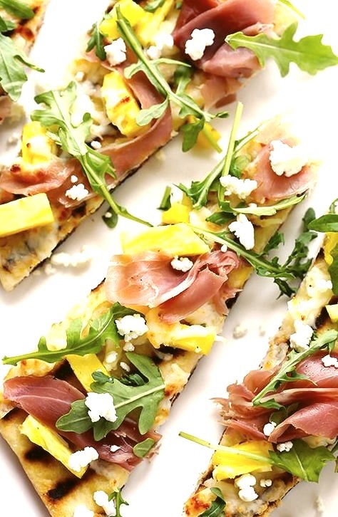 Grilled Pizza with Olive Oil, Prosciutto, Pineapple, Arugula and Goat Cheese