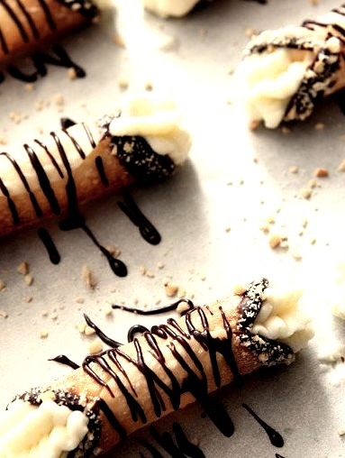 Brown Butter Rum Cannoli
