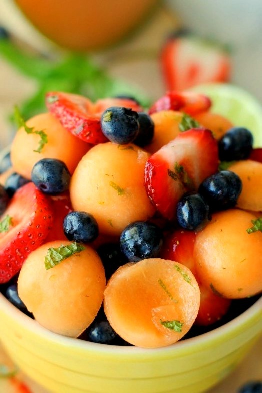 Berry Cantaloupe Salad